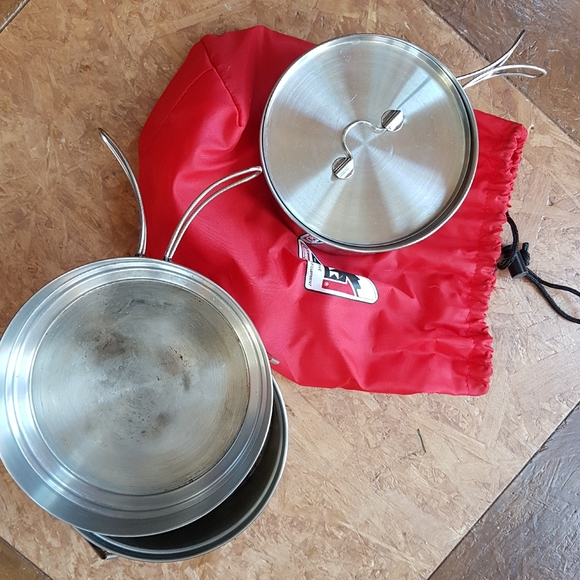 Coleman Campware With Drawstring Bag - Picture 1 of 2